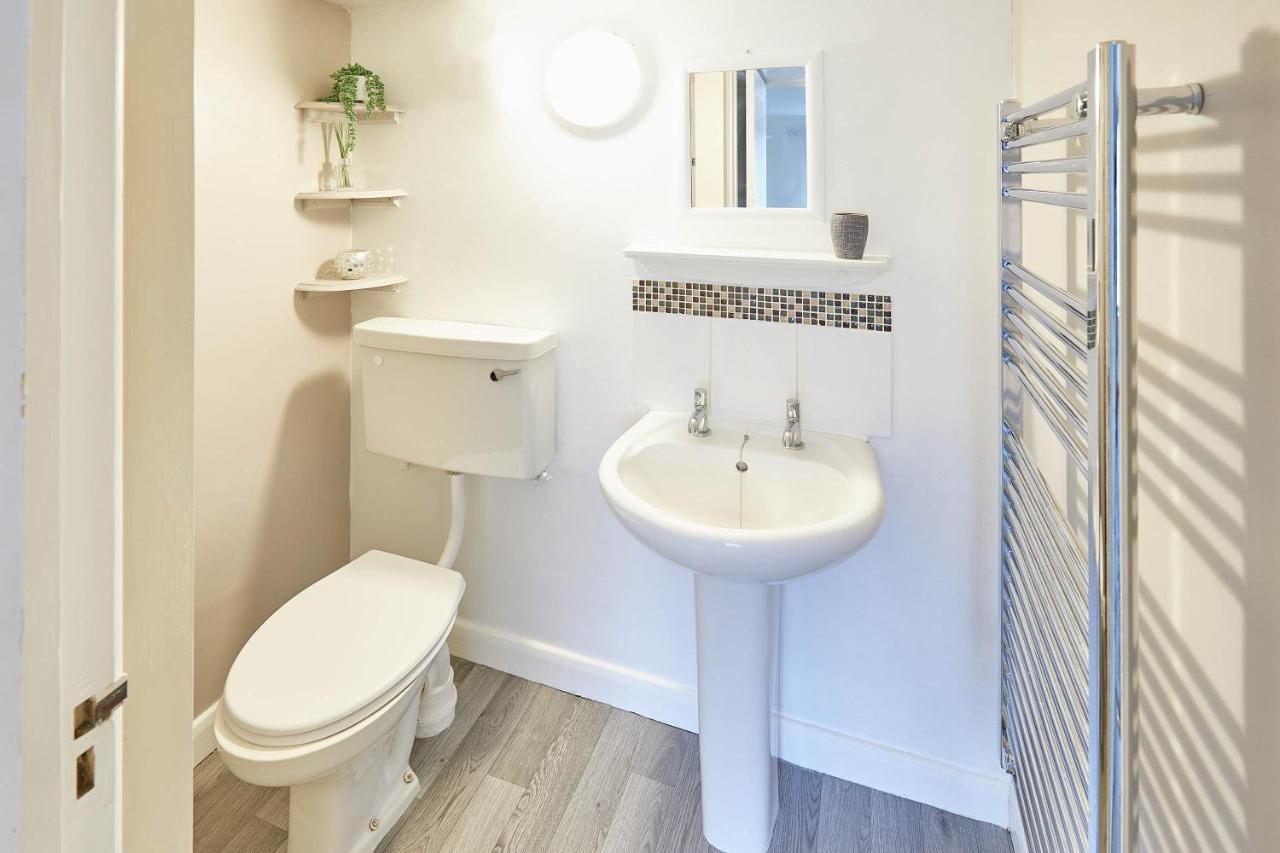 Host & Stay - Princess Place Studio Whitby Zewnętrze zdjęcie